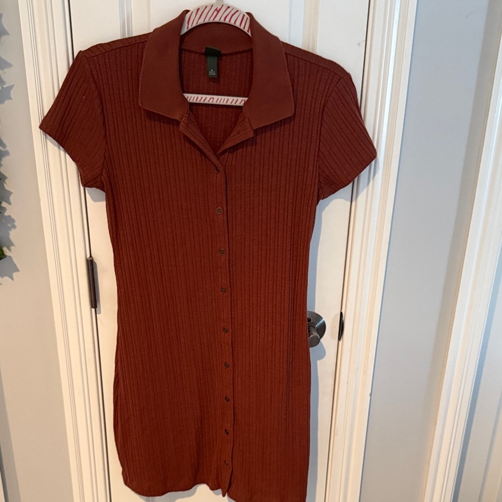 Short Sleeve Button-Up Body Con Dress